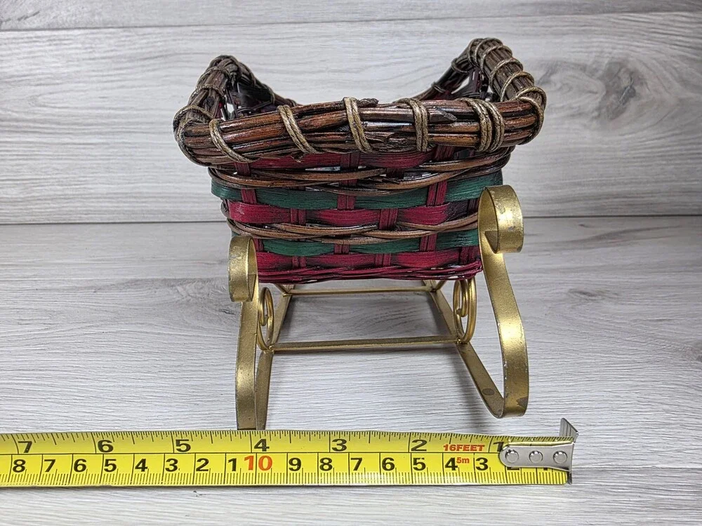 Sleigh Basket Christmas Holiday Decor Wicker Metal SU62